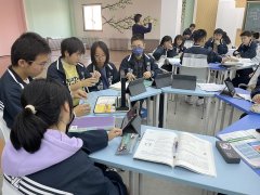 物无声地提拔学生的“AI素养”